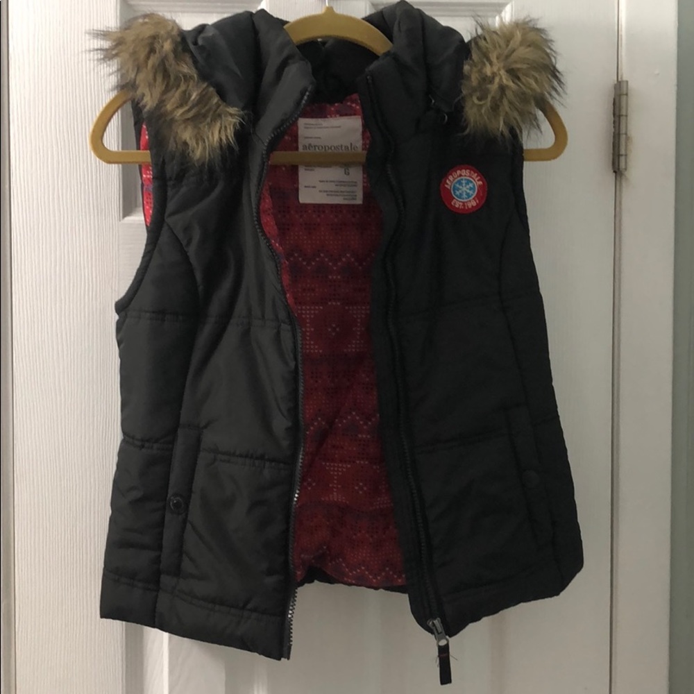 Aeropostale Black Hooded Zippered Vest